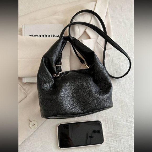 Black Faux Leather Ruched/Pleated Purse | Shoulder + Crossbody Bag | NWT - Picture 5 of 5